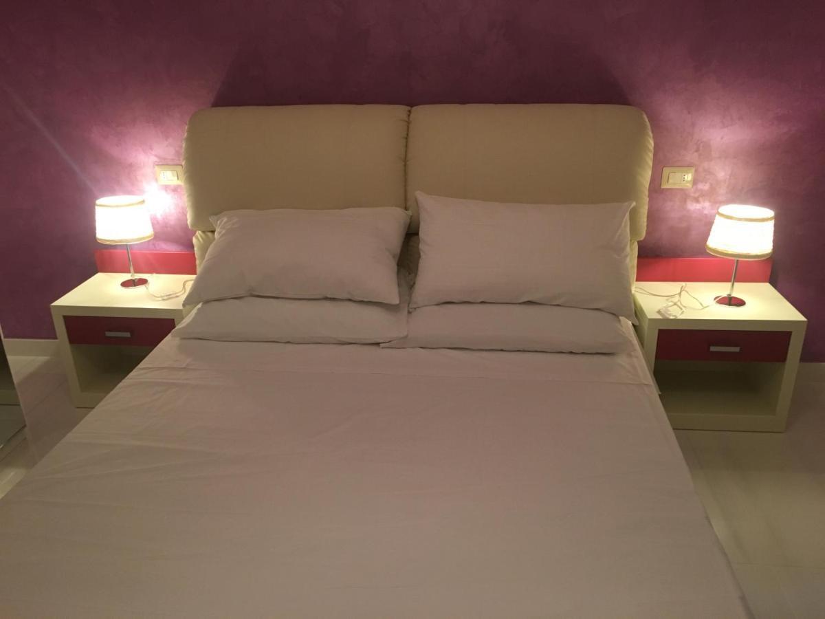 Madigans Rooms Bed&Breakfast Лечче Екстер'єр фото