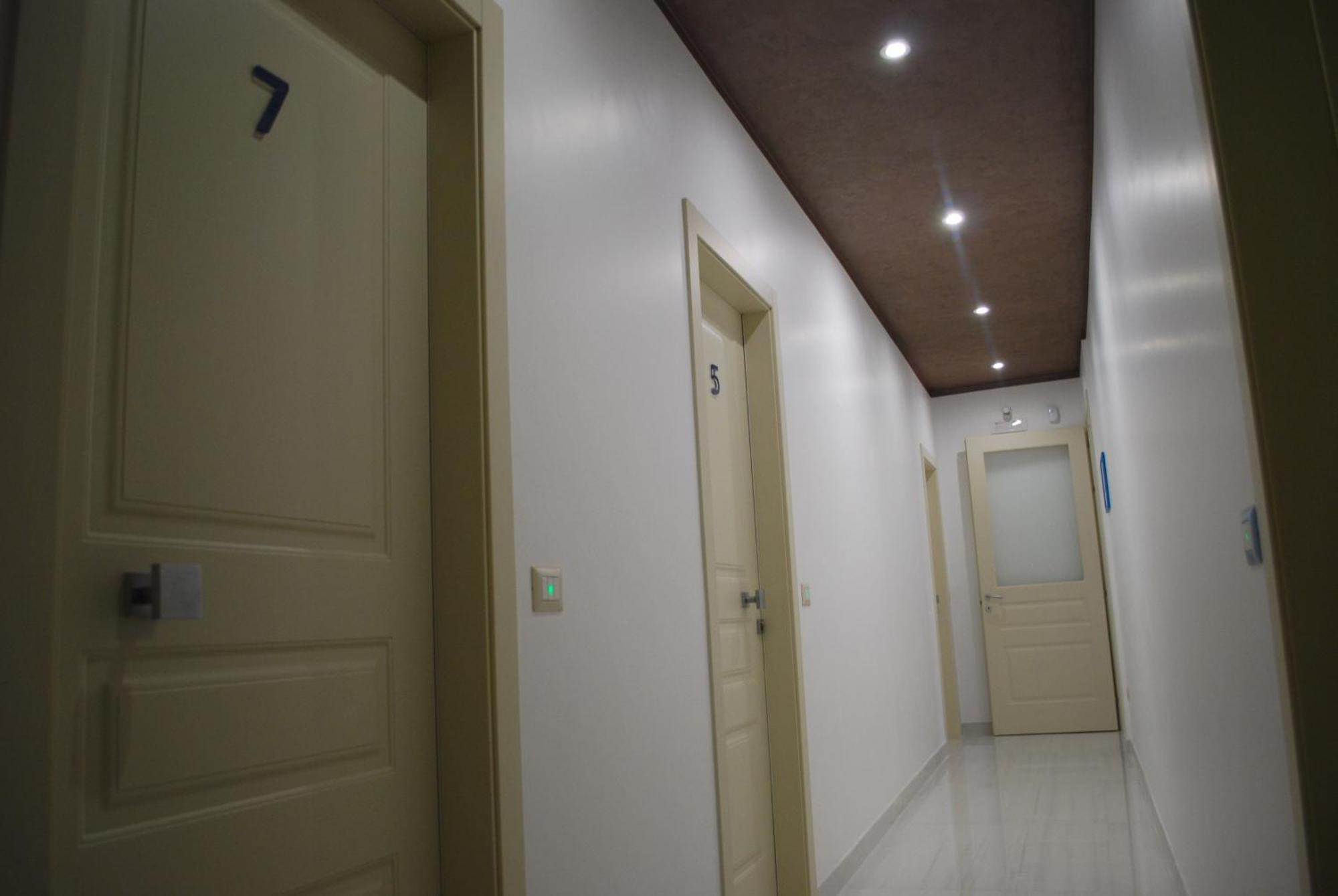 Madigans Rooms Bed&Breakfast Лечче Екстер'єр фото